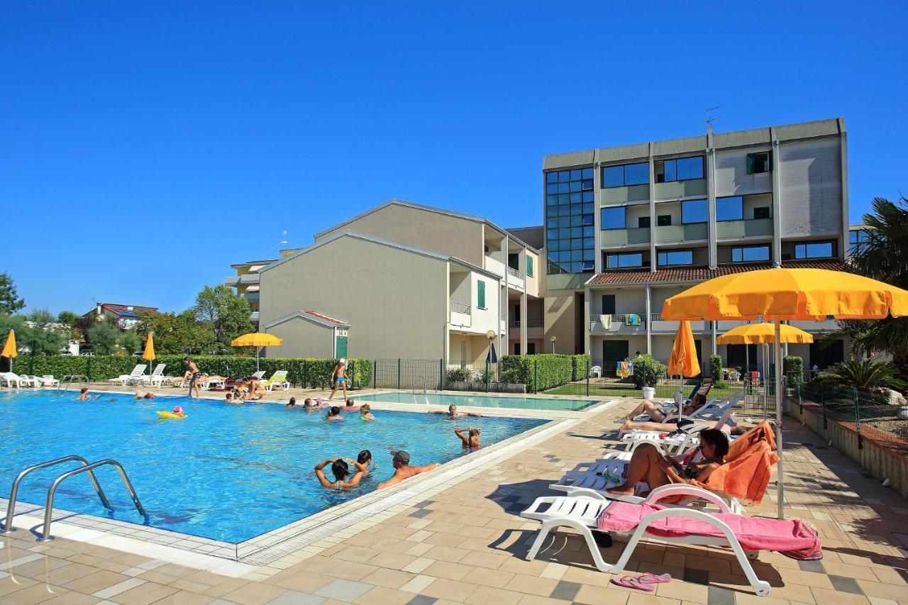 Villaggio Luna Due カオルレ エクステリア 写真